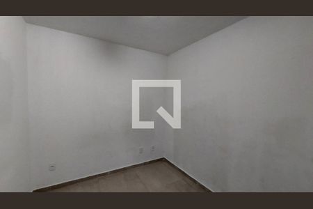 Quarto 1 de apartamento para alugar com 2 quartos, 40m² em Cerâmica, Nova Iguaçu