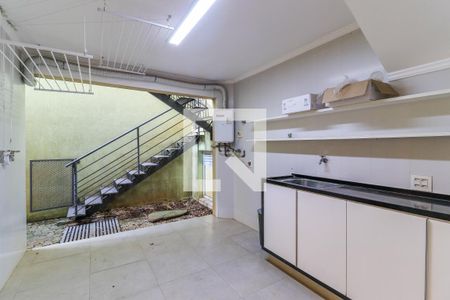 Casa de condomínio para alugar com 227m², 4 quartos e 4 vagasÁrea de Serviço