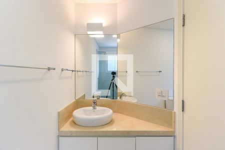 Casa de condomínio para alugar com 227m², 4 quartos e 4 vagasBanheiro da Suíte 3