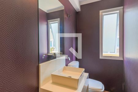 Casa de condomínio para alugar com 227m², 4 quartos e 4 vagasLavabo