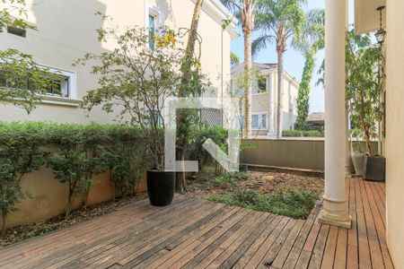 Casa de condomínio para alugar com 227m², 4 quartos e 4 vagasJardim