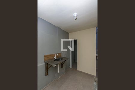 Studio para alugar com 24m², 1 quarto e sem vagaKitnet