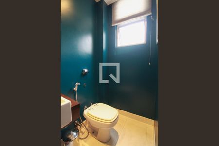 Apartamento à venda com 235m², 4 quartos e 1 vagaLavabo