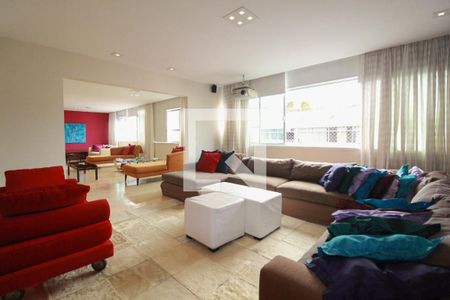 Apartamento à venda com 235m², 4 quartos e 1 vagaSala 2