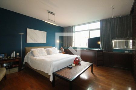 Apartamento à venda com 235m², 4 quartos e 1 vagaSuíte 1