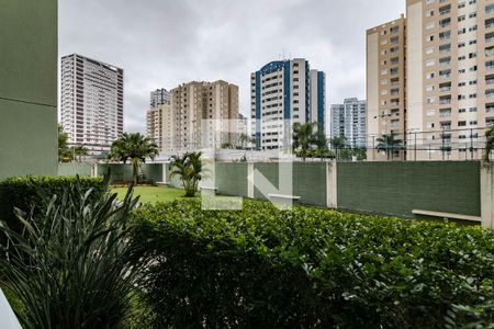 Apartamento para alugar com 70m², 2 quartos e 1 vagaVista - Sacada