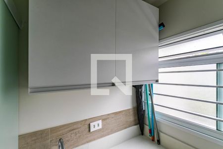 Apartamento para alugar com 70m², 2 quartos e 1 vagaÁrea de Serviço