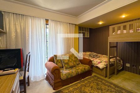 Casa de condomínio à venda com 600m², 5 quartos e 7 vagasQuarto 2