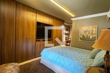 Casa de condomínio à venda com 600m², 5 quartos e 7 vagasSuíte 3