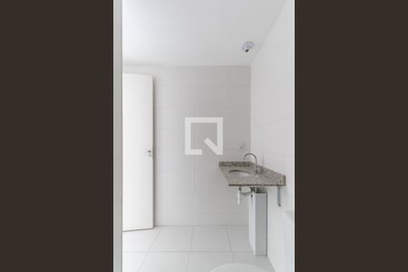 Banheiro de kitnet/studio para alugar com 1 quarto, 24m² em Vila Olímpia, São Paulo