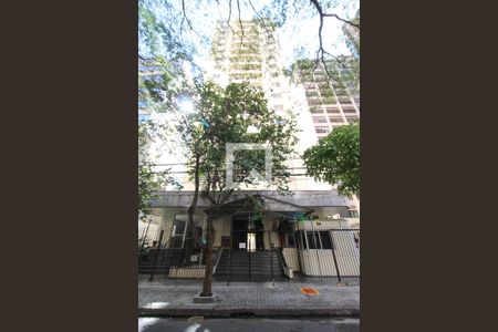 Apartamento para alugar com 45m², 1 quarto e 1 vagaFachada