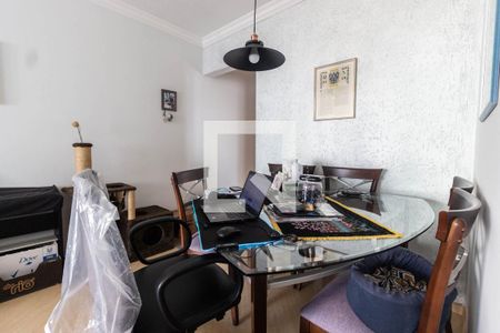 Apartamento à venda com 76m², 3 quartos e 1 vagaSala