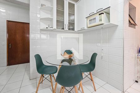 Apartamento para alugar com 100m², 3 quartos e 2 vagas Apartamento para alugar com 100m², 3 quartos e 2 vagasCozinha
