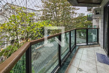 Apartamento para alugar com 100m², 3 quartos e 2 vagas Apartamento para alugar com 100m², 3 quartos e 2 vagasVaranda