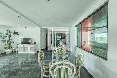 Apartamento para alugar com 100m², 3 quartos e 2 vagas Apartamento para alugar com 100m², 3 quartos e 2 vagasÁrea de Lazer