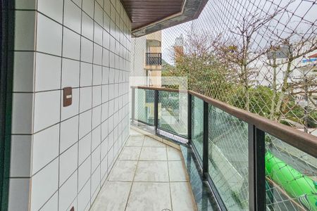 Apartamento para alugar com 100m², 3 quartos e 2 vagas Apartamento para alugar com 100m², 3 quartos e 2 vagasVaranda