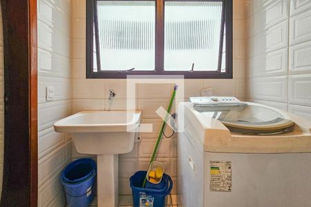 Apartamento para alugar com 100m², 3 quartos e 2 vagas Apartamento para alugar com 100m², 3 quartos e 2 vagasÁrea de serviço