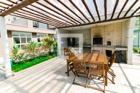 Apartamento para alugar com 45m², 2 quartos e 1 vagaÁrea comum - Churrasqueira