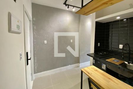 Sala de kitnet/studio para alugar com 1 quarto, 25m² em Santa Teresa, Rio de Janeiro