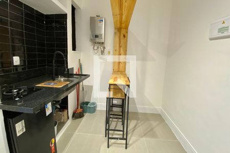 Sala de kitnet/studio para alugar com 1 quarto, 25m² em Santa Teresa, Rio de Janeiro