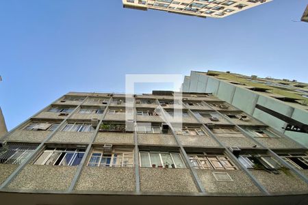 Studio para alugar com 25m², 1 quarto e sem vaga Studio para alugar com 25m², 1 quarto e sem vagaFachada