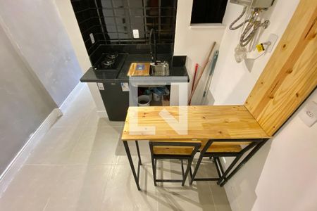 Studio para alugar com 25m², 1 quarto e sem vaga Studio para alugar com 25m², 1 quarto e sem vagaCozinha