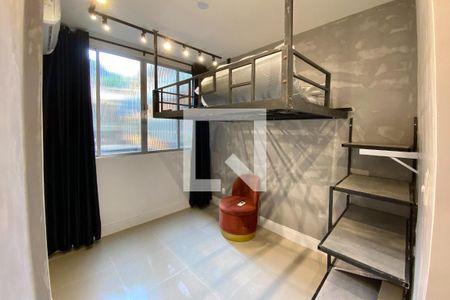 Quarto de kitnet/studio para alugar com 1 quarto, 25m² em Santa Teresa, Rio de Janeiro
