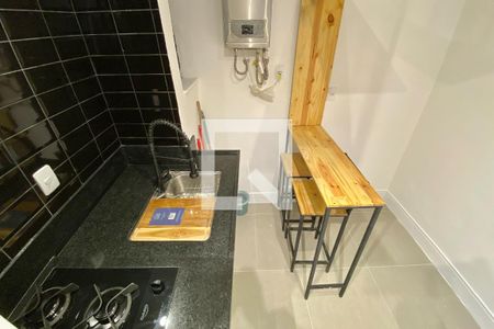 Studio para alugar com 25m², 1 quarto e sem vaga Studio para alugar com 25m², 1 quarto e sem vagaCozinha