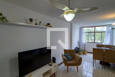 sala de apartamento para alugar com 2 quartos, 75m² em Taquara, Rio de Janeiro