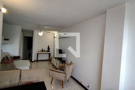 sala de apartamento para alugar com 2 quartos, 75m² em Taquara, Rio de Janeiro