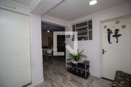 Casa para alugar com 205m², 3 quartos e 4 vagasSala Casa 2
