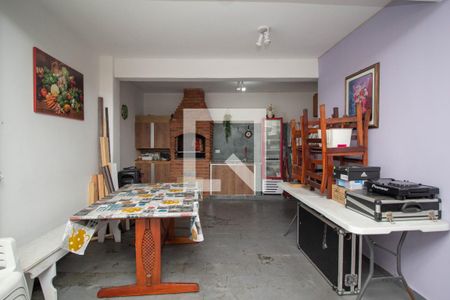 Casa para alugar com 205m², 3 quartos e 4 vagasChurrasqueira