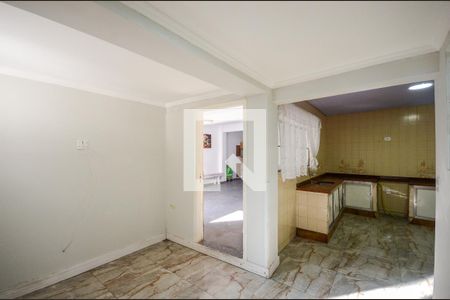 Sala Casa 2 de casa à venda com 3 quartos, 210m² em Vila Carbone, São Paulo