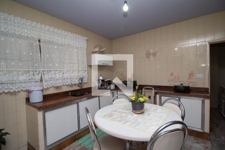 Casa para alugar com 205m², 3 quartos e 4 vagasCozinha Casa 2