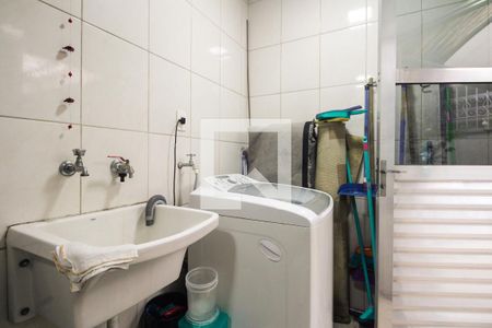 Casa à venda com 93m², 2 quartos e 1 vaga Casa à venda com 93m², 2 quartos e 1 vagaÁrea de Serviço