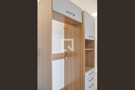 Apartamento para alugar com 44m², 2 quartos e 1 vaga Apartamento para alugar com 44m², 2 quartos e 1 vagaCozinha e Área de Serviço