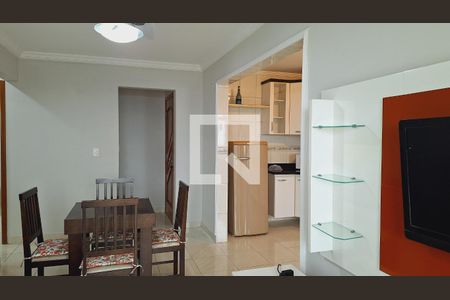 Sala  de apartamento para alugar com 2 quartos, 68m² em Vila Caiçara, Praia Grande
