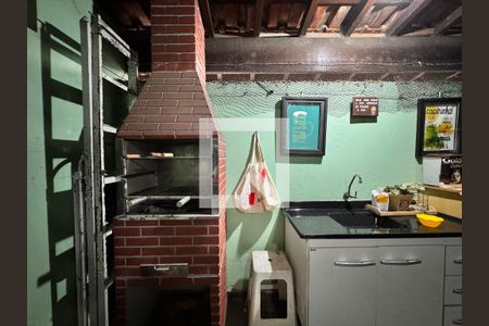 Casa à venda com 150m², 3 quartos e 2 vagasChurrasqueira