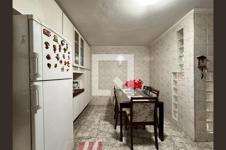 Casa à venda com 150m², 3 quartos e 2 vagasCozinha