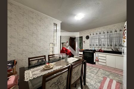 Casa à venda com 150m², 3 quartos e 2 vagasCozinha