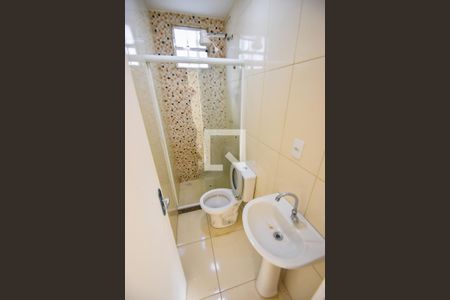 Casa de condomínio à venda com 130m², 2 quartos e sem vagaBanheiro