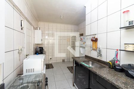 Apartamento à venda com 93m², 2 quartos e 1 vagaCozinha e Área de Serviço