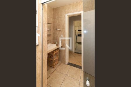 Apartamento à venda com 93m², 2 quartos e 1 vagaBanheiro