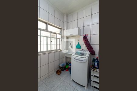 Apartamento à venda com 93m², 2 quartos e 1 vagaCozinha e Área de Serviço