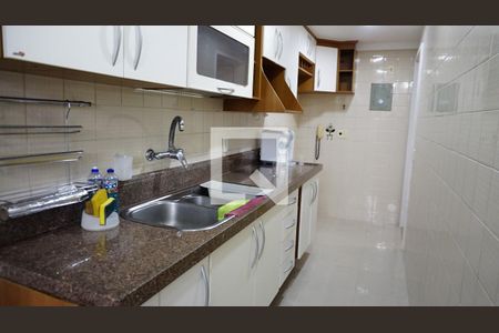 Apartamento para alugar com 96m², 3 quartos e 2 vagasCozinha