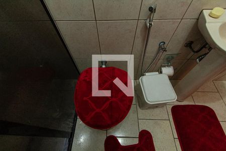 Casa para alugar com 250m², 5 quartos e 2 vagas Casa para alugar com 250m², 5 quartos e 2 vagasBanheiro Suíte