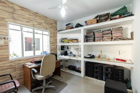 Casa para alugar com 250m², 5 quartos e 2 vagas Casa para alugar com 250m², 5 quartos e 2 vagasQuarto 1 Edícula