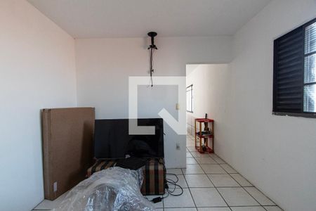 Casa para alugar com 250m², 5 quartos e 2 vagas Casa para alugar com 250m², 5 quartos e 2 vagasQuarto 2 Edícula