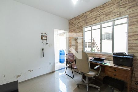 Casa para alugar com 250m², 5 quartos e 2 vagas Casa para alugar com 250m², 5 quartos e 2 vagasQuarto 1 Edícula