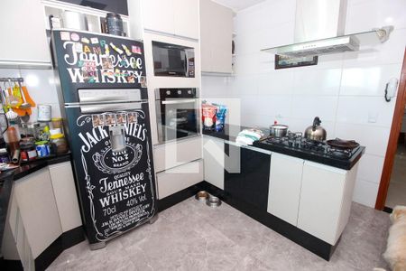 Casa à venda com 160m², 3 quartos e 2 vagasCozinha 